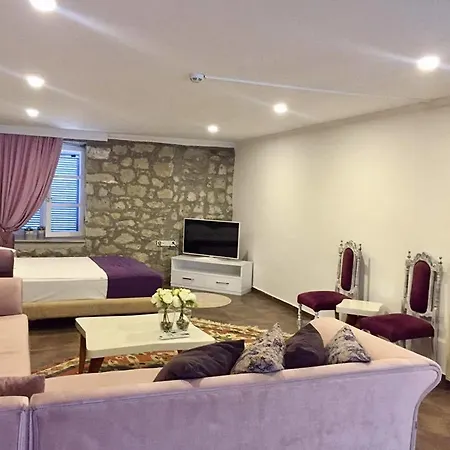 ベッド・アンド・ブレックファスト Simira 4*