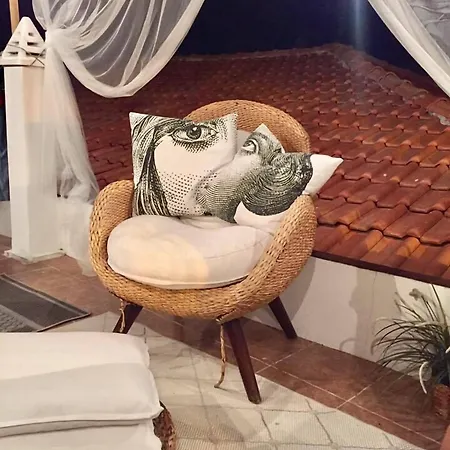 ベッド・アンド・ブレックファスト Simira 4*