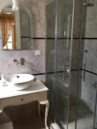 Bed & Breakfast Simira Alacati