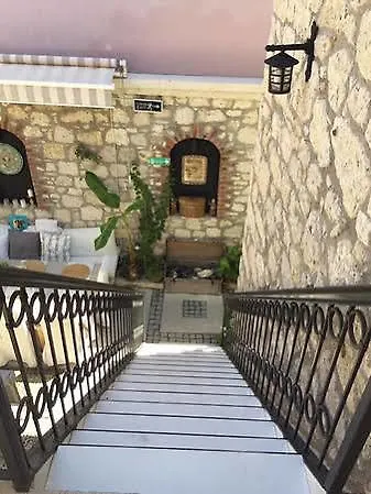 Simira Bed & Breakfast Alacati
