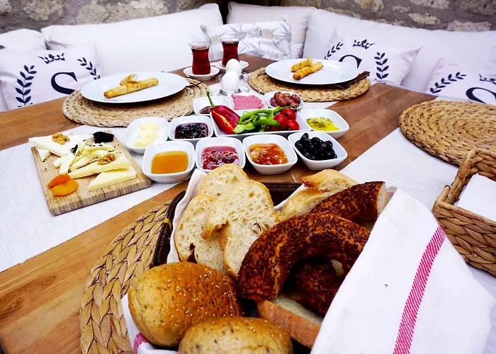 Simira Alojamento de Acomodação e Pequeno-almoço Alacati