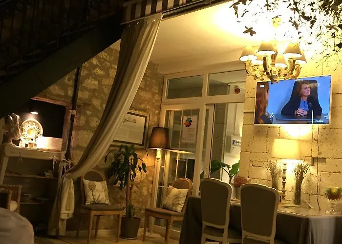 Simira Alojamento de Acomodação e Pequeno-almoço Alacati