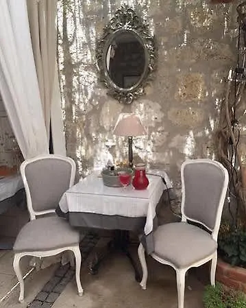 Simira Oda ve Kahvaltı